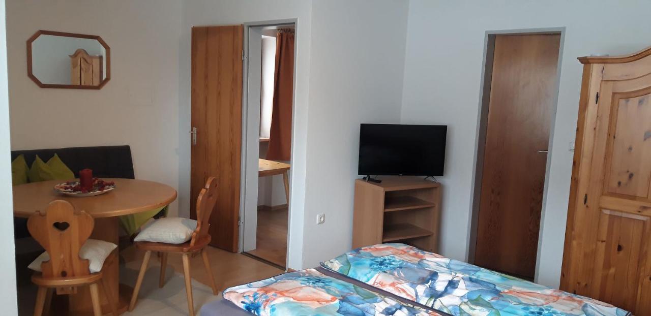 Ferienwohnung Kuehnhauser Шенау-ам-Кенігсзе Екстер'єр фото